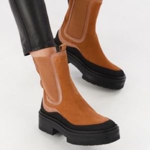 NWT Sam Edelman Lulia Lug Sole Pull on Chelsea Boots in Brown/Black